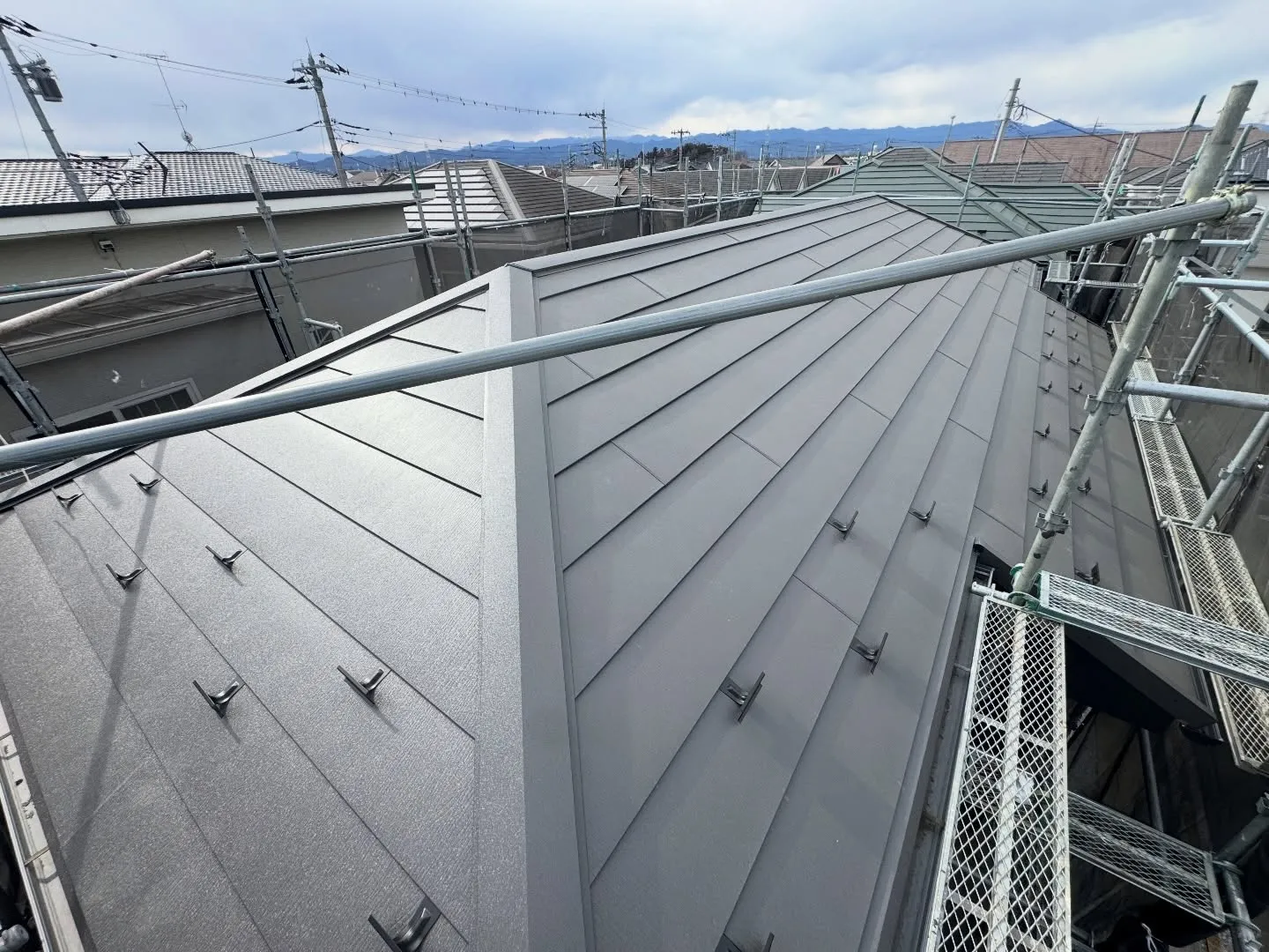 坂戸市 屋根工事 スーパーガルテクト